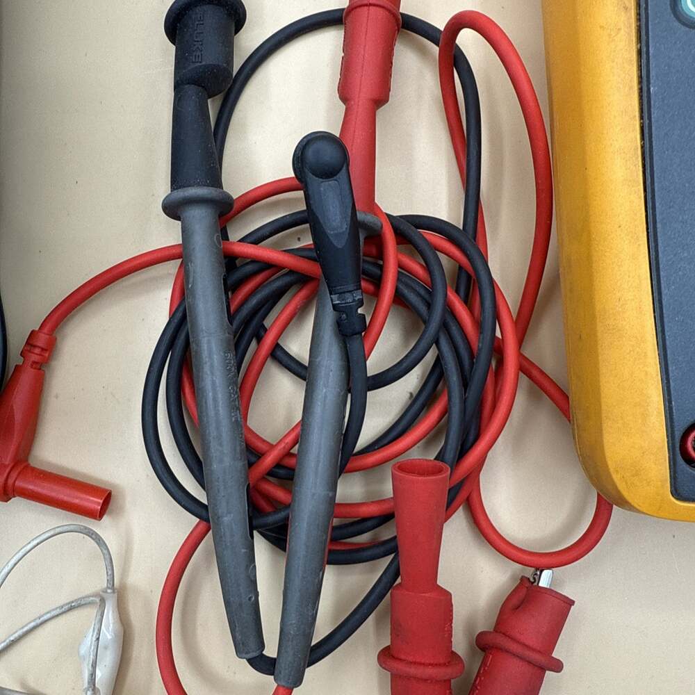 Fluke 287 True RMS Logging Digital Multimeter Case - Picture 5 of 16